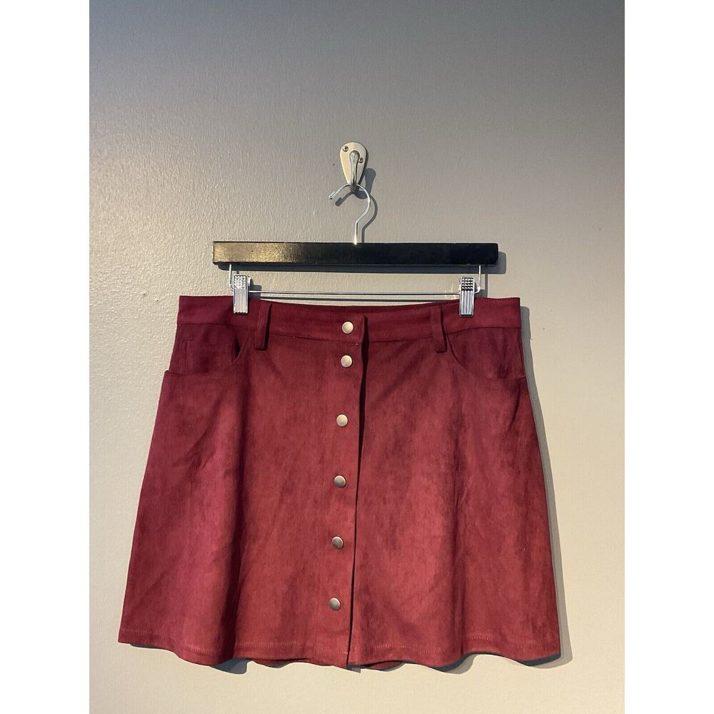 Rue 21 Velvet Burgundy Skirt Size Large Stretchy